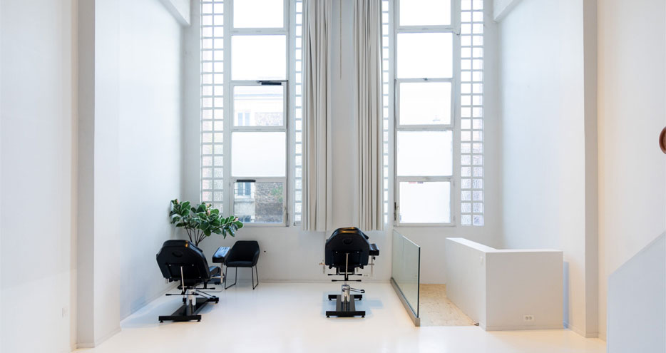 espace-location-pour-tatoueur-et-ongulaire